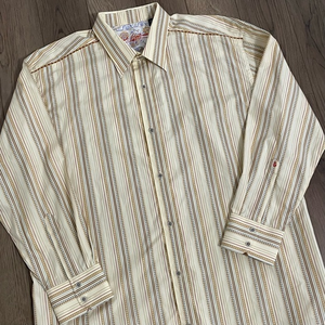Robert Graham Flip Cuff Long Sleeve Shirt‎